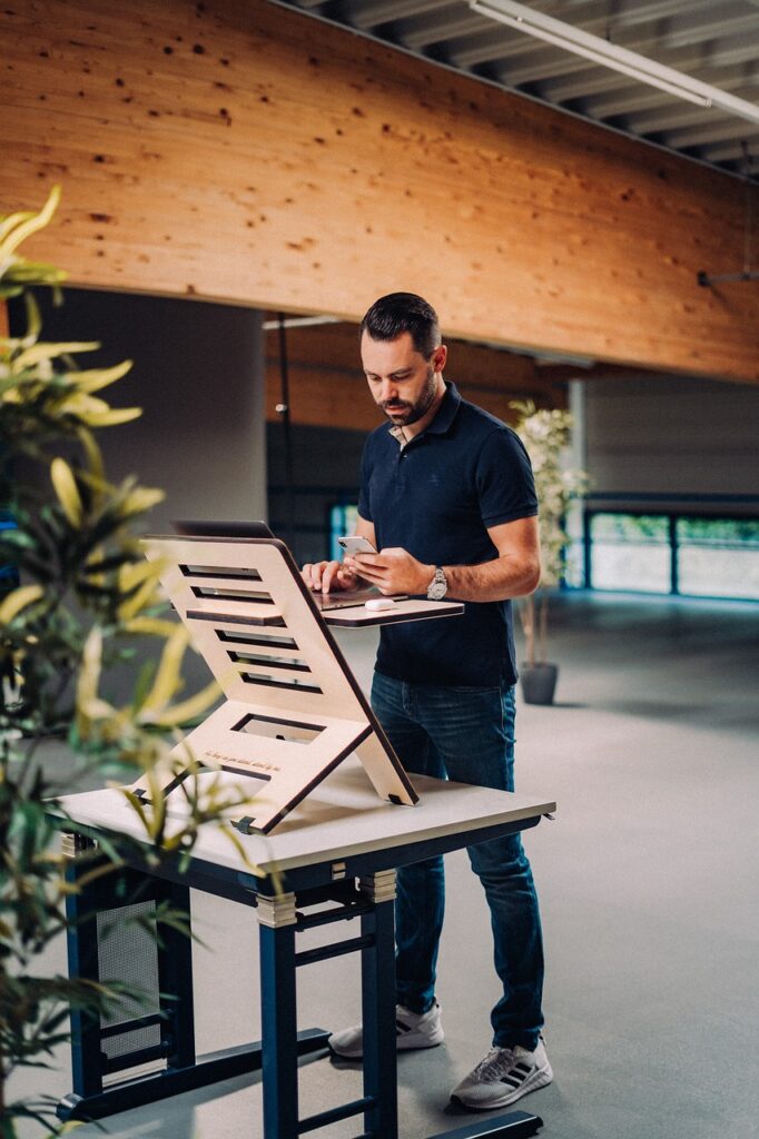 man, stand, desk, freelancer, flexibility, healthy work, work standing, move, health care, health conscious, desk top, digital devices